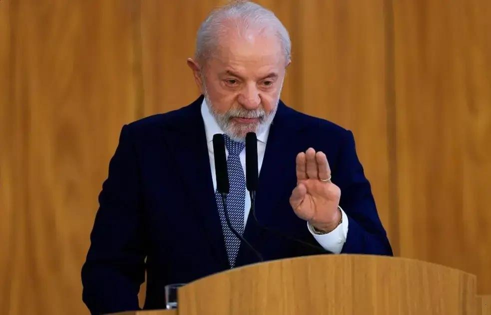 Lula sanciona reajuste de 8% para servidores do Judiciário em 2026