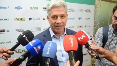 Ministro Paulo Teixeira critica PL da Dosimetria e a atuação do Legislativo