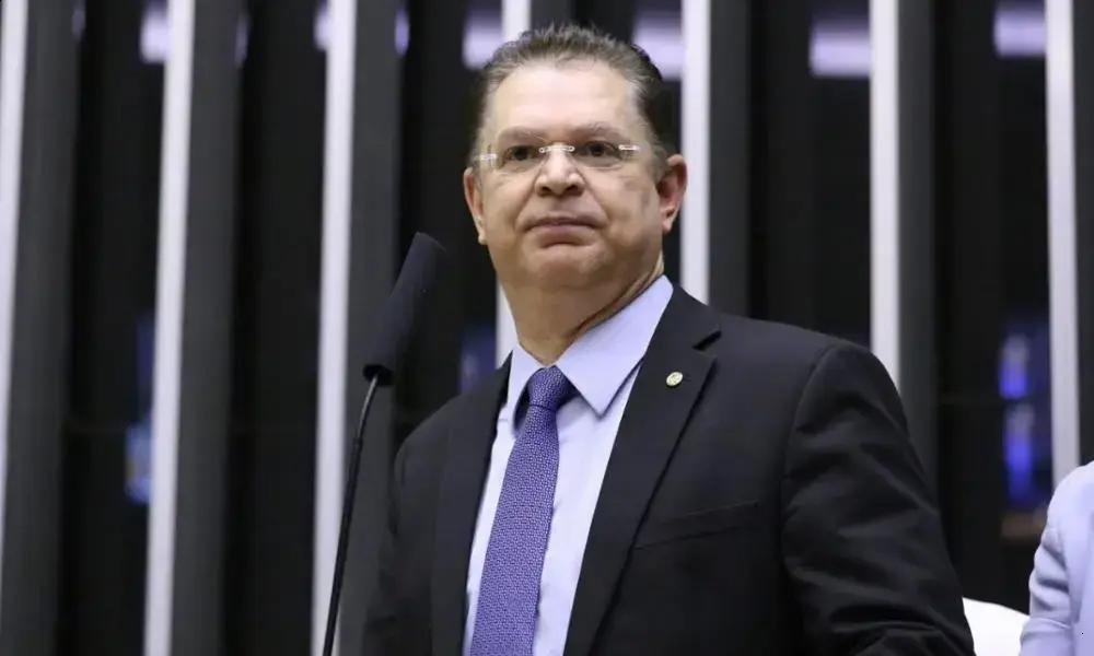 Operação da PF mira deputados do PL e abre polêmica sobre corrupção