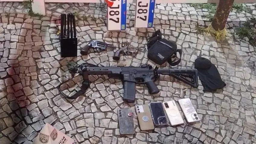 Perseguição Policial no Rio: Um Suspeito Morto e Cinco Presos