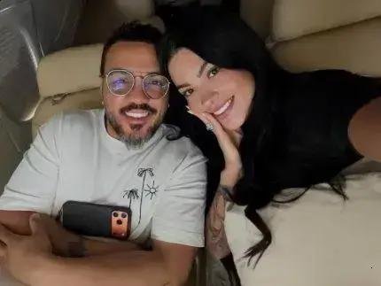 Rayane Figliuzzi acompanha Belo em shows de fim de ano pelo Brasil