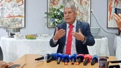 Rosemberg Pinto critica decisão que impede candidatura de Josias Gomes ao TCE