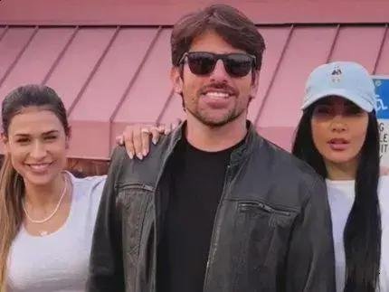 Simone e Simaria se reúnem para o Natal em Orlando após separação