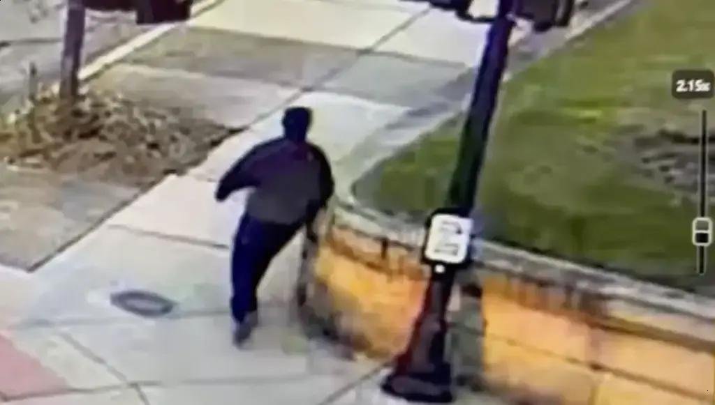 Suspeito de ataque a tiros na Universidade Brown é encontrado morto