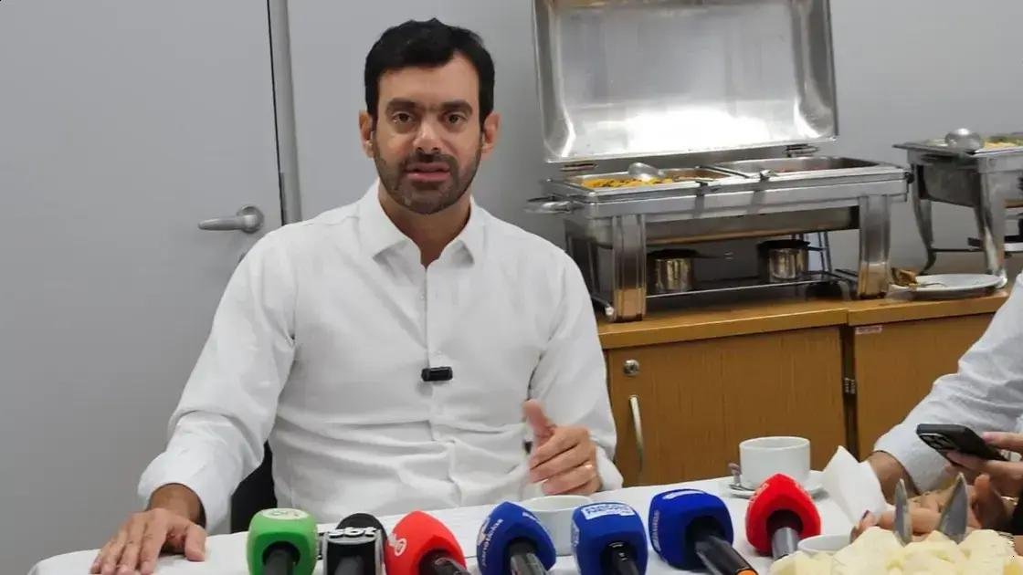 Tiago Correia defende Angelo Coronel como nome forte da oposição