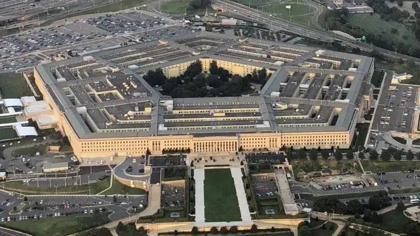 YMTC processa o Pentágono para removê-la da lista de empresas militares