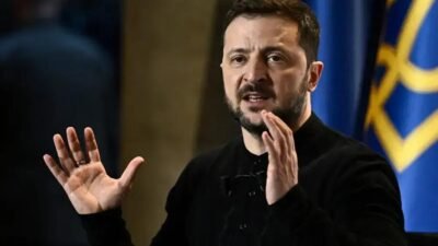 Zelensky discute negociações de paz com EUA para a Ucrânia