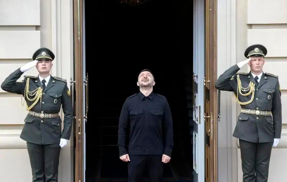 Zelensky fala sobre decisões dependentes de parceiros para a paz na Ucrânia