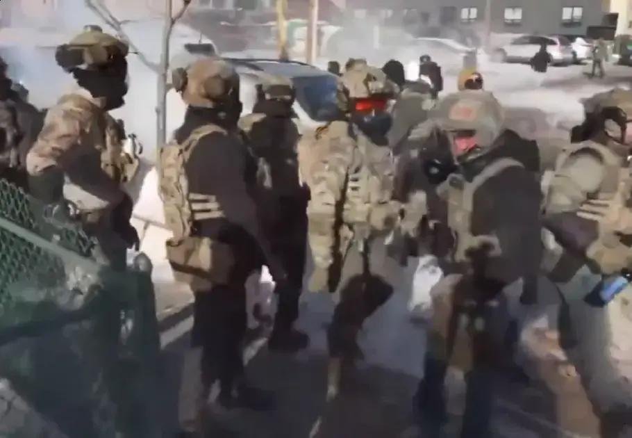 Agentes de imigração matam homem em Minneapolis após morte de mulher