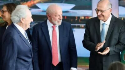 Alckmin reconhece liderança de Lula em defesa da democracia brasileira