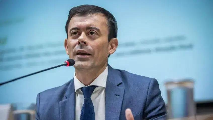 Aumento recorde da Dívida Pública Federal no Brasil em 2026