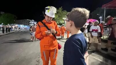 Bombeiros garantem segurança no Carnaval de Itabuna com pulseiras identificativas