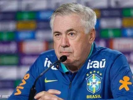 Carlo Ancelotti renova com a Seleção Brasileira até 2030