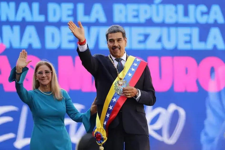 Cilia Flores e Maduro Detidos em Ação Militar dos EUA na Venezuela