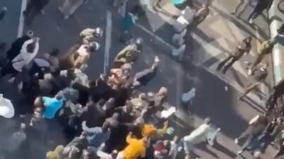 Conflitos e manifestações agitam Teerã em meio à crise econômica