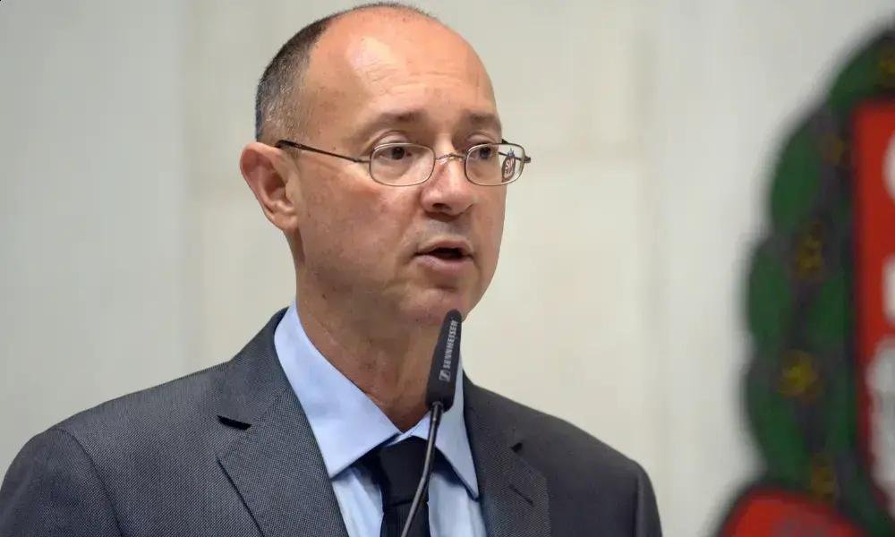 Deputado Paulo Fiorilo investiga rombos na Previdência de cidades do SP