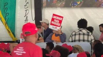 Evento com Lula em Salvador destaca pedidos de liberdade para Maduro