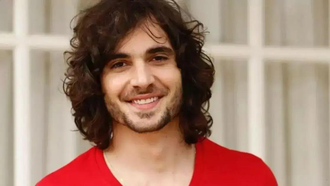 Fiuk e a loira misteriosa: fãs especulam sobre o romance