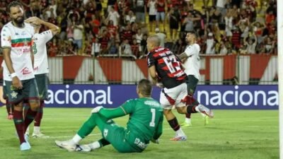 Flamengo empata com Portuguesa em emocionante estreia no Campeonato Carioca