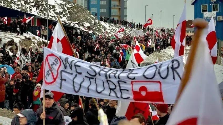 Groenlândia recebe apoio militar europeu após ameaças tarifárias dos EUA