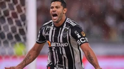 Hulk se posiciona e critica desvalorização no Atlético-MG