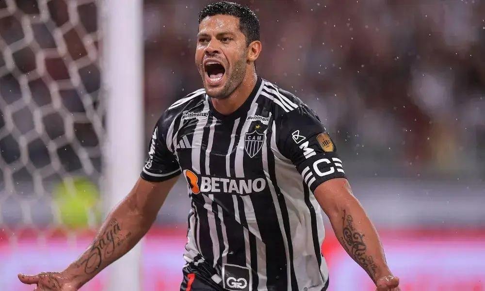 Hulk se posiciona e critica desvalorização no Atlético-MG