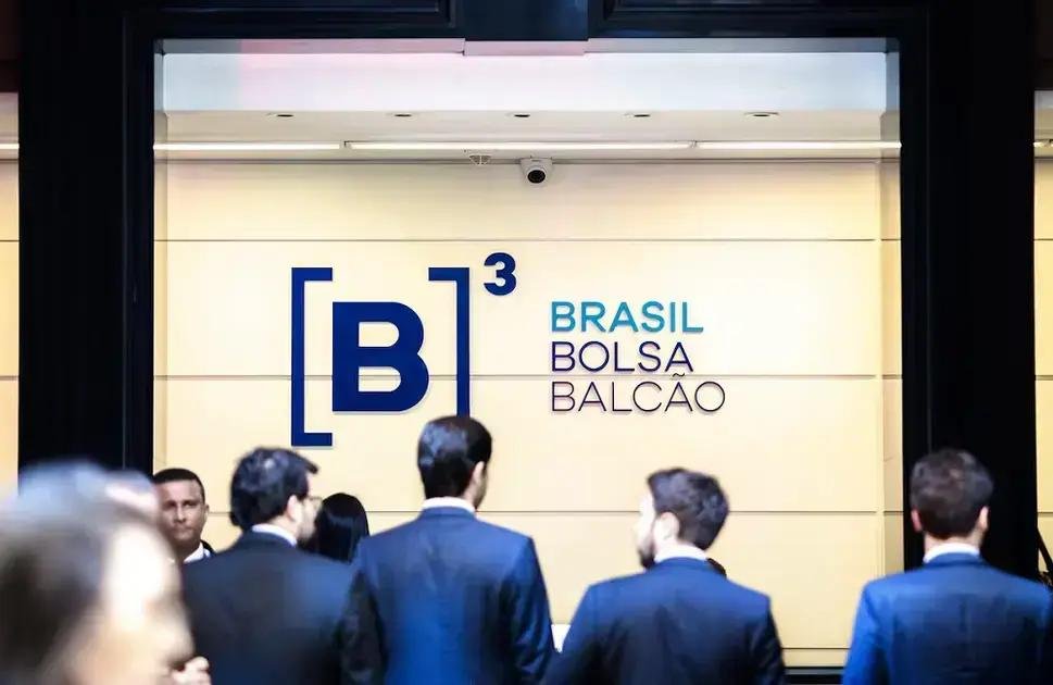 Ibovespa atinge novo recorde e segue em alta contínua