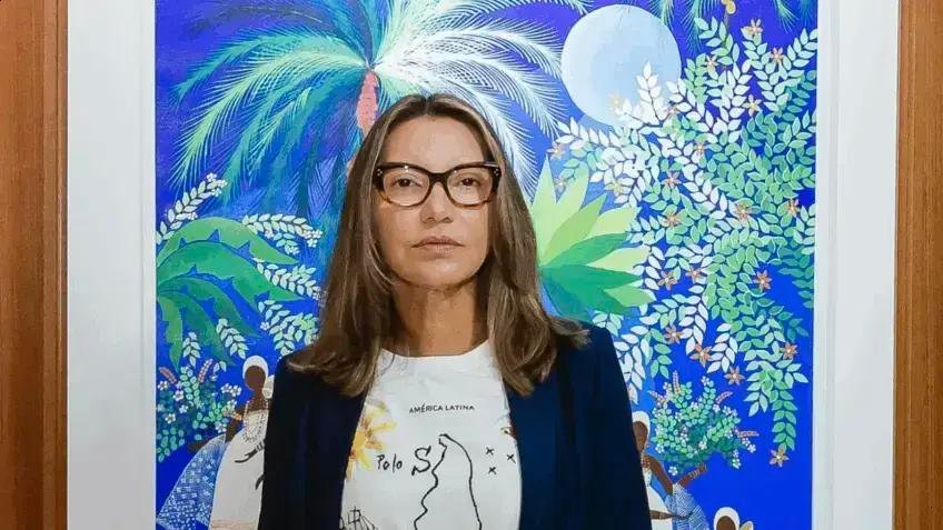 Janja Lula da Silva celebra a democracia em post, três anos após ataque a Brasília