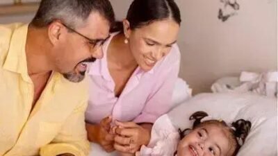 Juliano Cazarré reflete sobre a saúde da filha Maria Guilhermina