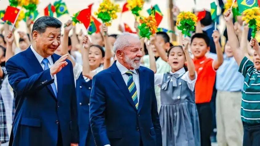 Lula e Xi Jinping discutem Cooperação Brasil-China e a ONU