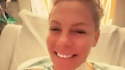 Pink reflete sobre o ano em sua virada de 2026 no hospital