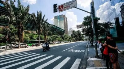 Polícia desmantela central de golpes na Faria Lima em São Paulo