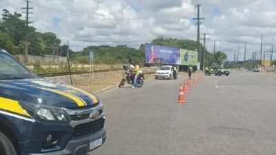 PRF e SMT lançam fiscalização integrada para a segurança no trânsito em Alagoinhas