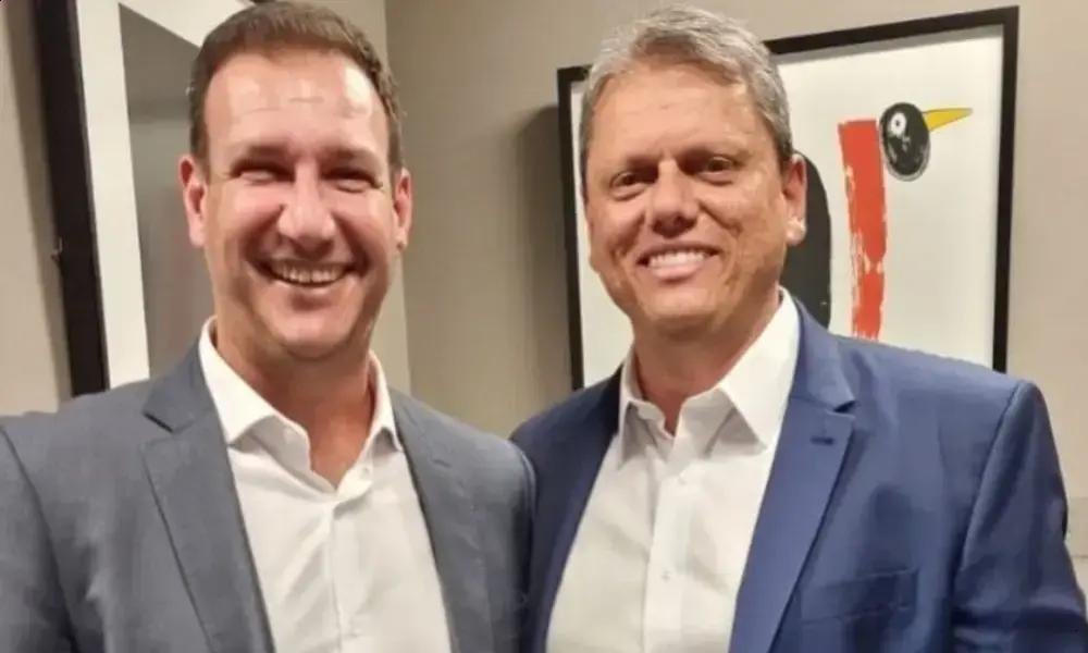 Roberto Carneiro inicia diálogo com partidos em São Paulo para fortalecer articulações