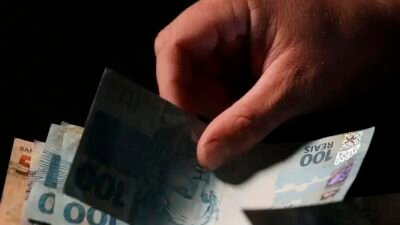 Salário Mínimo de R$ 1.621 já está valendo a partir de hoje
