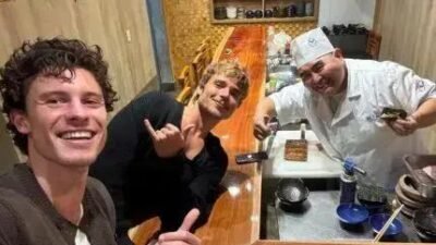 Shawn Mendes e João Lucas aproveitam jantar japonês em São Paulo