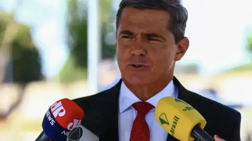 STF nega pedido de redução de pena a general por crimes contra a democracia