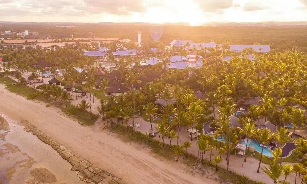 Tragédia em Maragogi: Mãe e Filho Perdem a Vida em Piscina