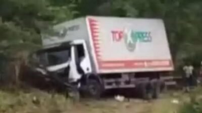 Tragédia na Bahia: jovem morta ao saquear carga de caminhão