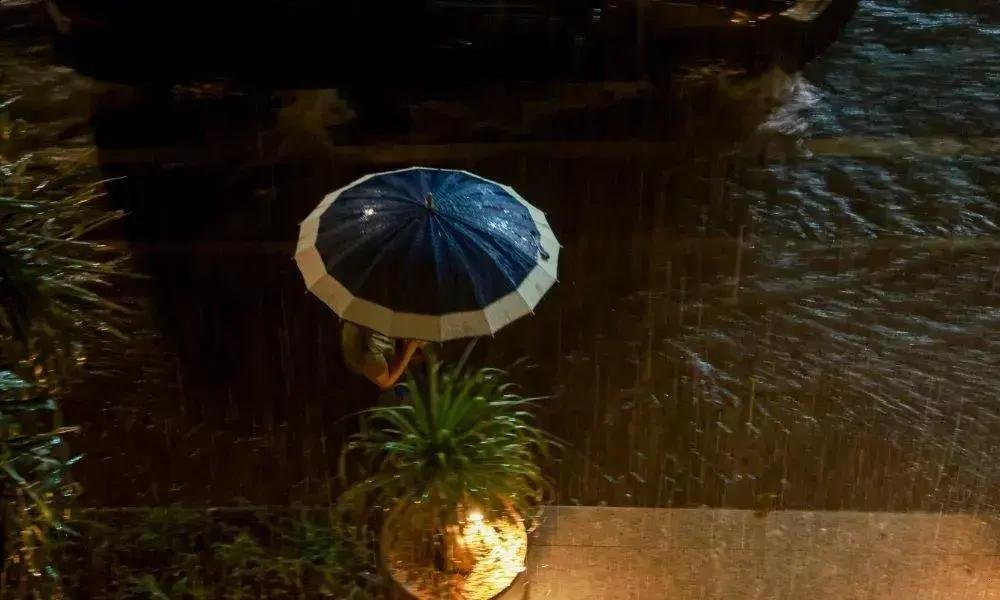 Alerta de chuvas intensas em SP: risco de alagamentos e deslizamentos