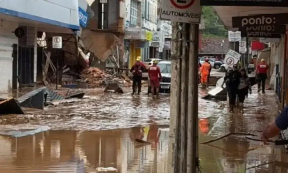 Alerta vermelho: Inmet mantém Minas, RJ e outros estados por chuvas intensas