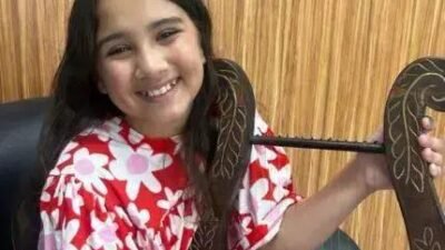 Alice Monteiro grava cenas externas de Ben-Hur após aprender harpa