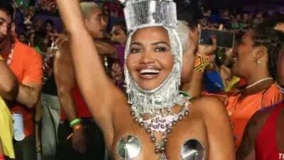 Camarotes em festa: tapa-mamilo, transparências e top metalizado no Carnaval