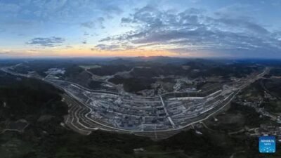 China planeja hidrovia de 3.200 km com dois canais para o Sudeste