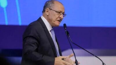 Governo reduz tarifas de importação de 105 produtos — o que muda