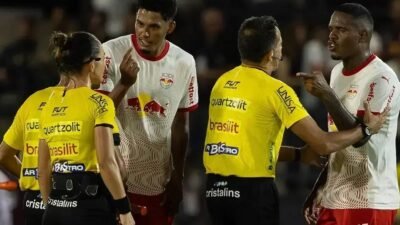 Gustavo Marques critica arbitragem feminina após eliminação do Bragantino