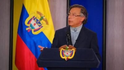 Gustavo Petro afirma ter desviado helicóptero para evitar atentado