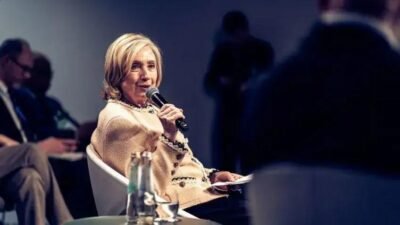 Hillary Clinton depõe nesta quinta ao comitê sobre o caso Epstein