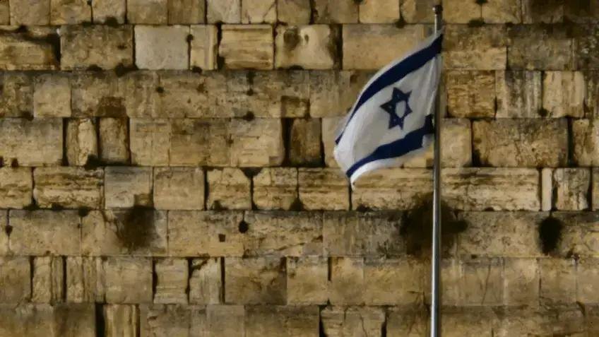 Israel e EUA bombardearam Teerã; IDF justificam ação como autodefesa