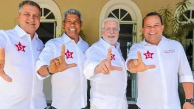 Jaques Wagner minimiza 'fofocaria' e diz ter apenas emitido ideia sobre chapa